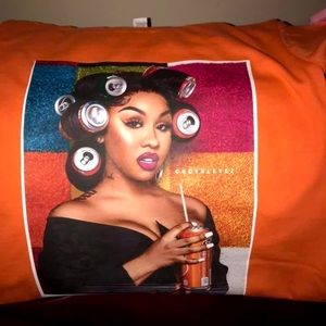 Ariana Fletcher Graphic Tee